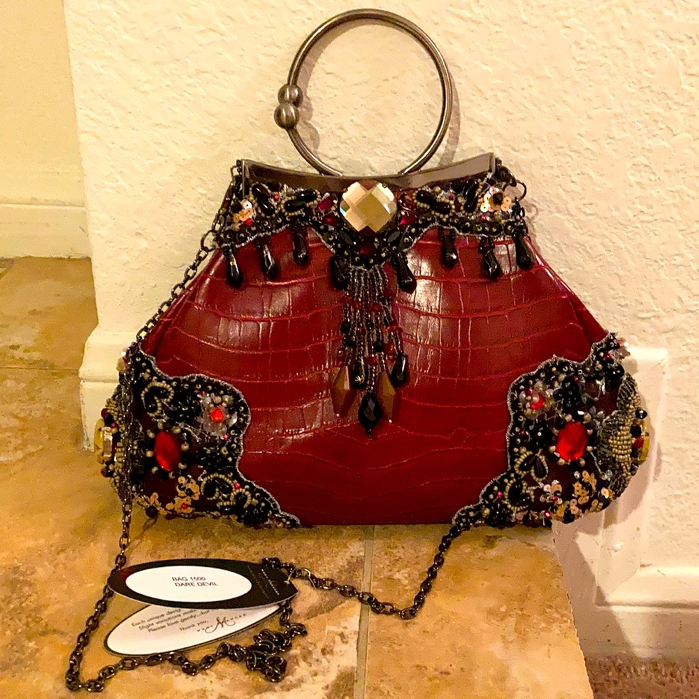 Brand new leather Mary Frances purse        (price negotiable)